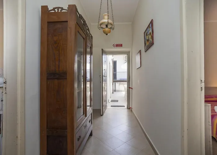 Hébergement de vacances La Casuzza Di Sara